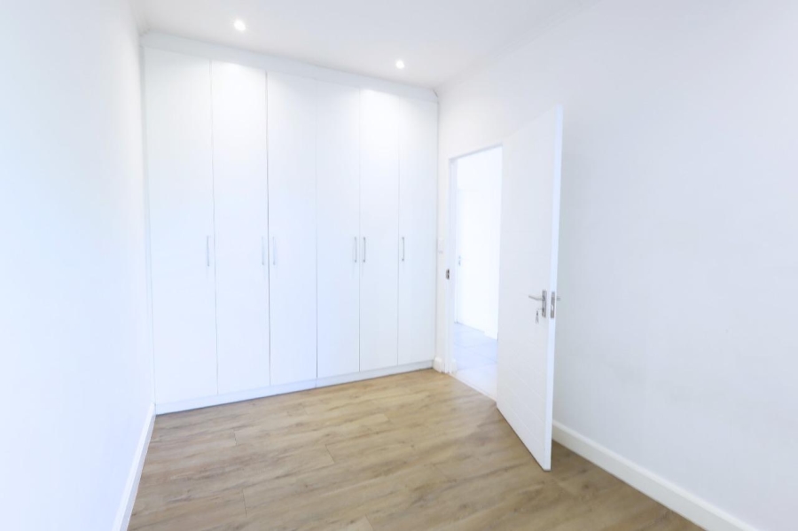 To Let 2 Bedroom Property for Rent in Durbanville Western Cape